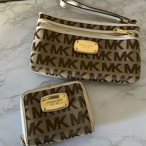 Michael Kors wallet and wristlet